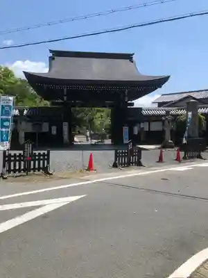 京都乃木神社の山門・神門