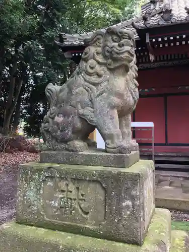 中氷川神社の狛犬