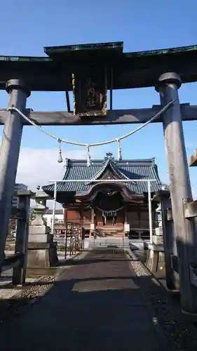 沼垂白山神社の鳥居