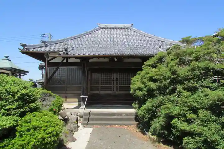 薬師寺の本殿・本堂