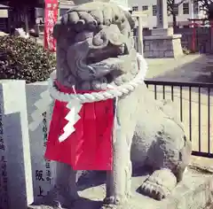 鴉宮の狛犬