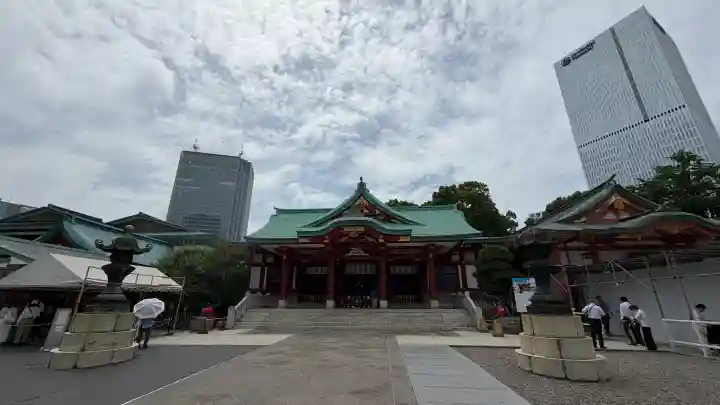 日枝神社の{uncategorized: "未分類", other: "その他", undefined: "問題あり", building: "その他建物", grave: "お墓", sacred_gate: "鳥居", guardian: "狛犬", statue: "像", buddha: "仏像", history: "歴史", nature: "自然", garden: "庭園", animal: "動物", pagoda: "塔", temizu: "手水舎", mountain_gate: "山門・神門", sanctuary: "本殿・本堂", subordinate: "末社・摂社", art: "芸術", scenery: "景色", jizo: "地蔵", ema: "絵馬", goshuin: "御朱印", omikuji: "おみくじ", items: "授与品その他", amulet: "お守り", goshuincho: "御朱印帳", eats: "食事", festival: "お祭り", votive_dance: "神楽", shichigosan: "七五三参", wedding: "結婚式", experience: "体験その他", initially: "初詣", around: "周辺", anti_infection: "感染症対策"}