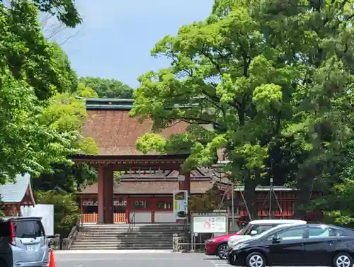 津島神社の山門