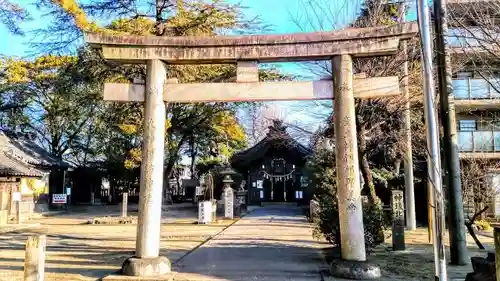 諏訪神社の鳥居