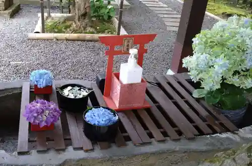 福母八幡宮の手水舎