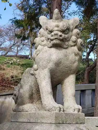 日吉神社の狛犬