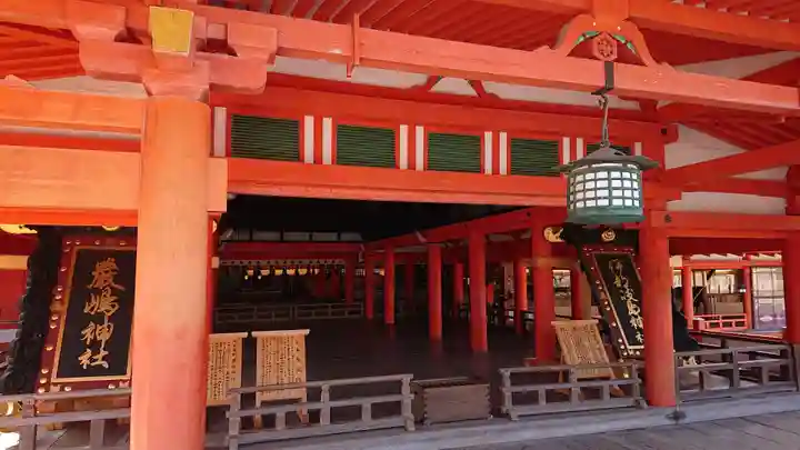 厳島神社の本殿・本堂