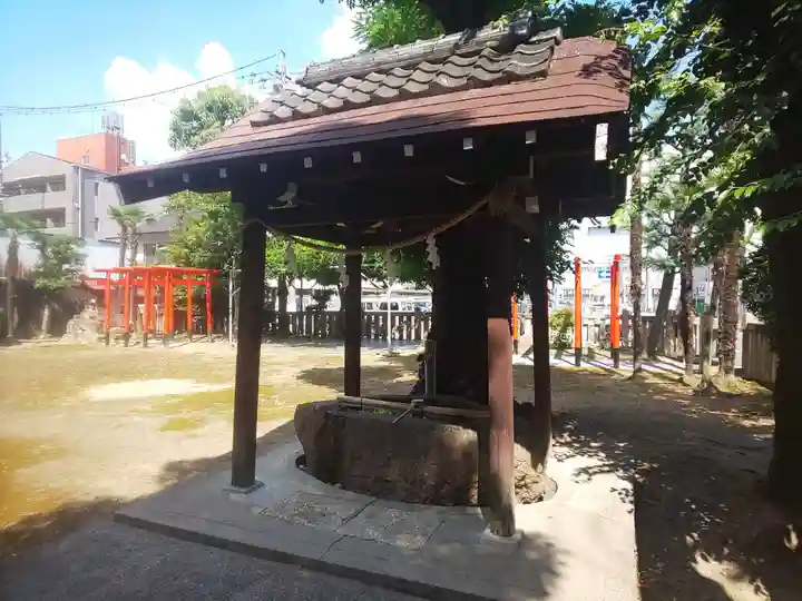縣神社の手水舎