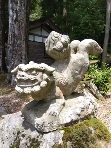 天日陰比咩神社の狛犬