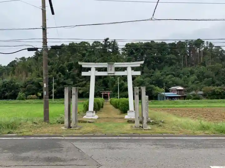 十二所神社の鳥居