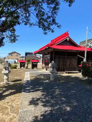 女体神社の本殿