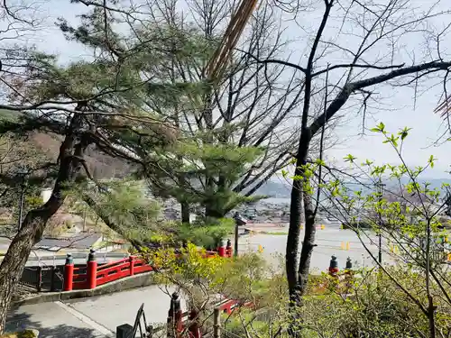 諏訪大社下社秋宮(長野県)