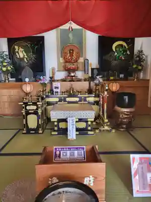 三毳不動尊の本殿・本堂