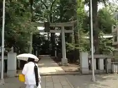 荻窪八幡神社の鳥居