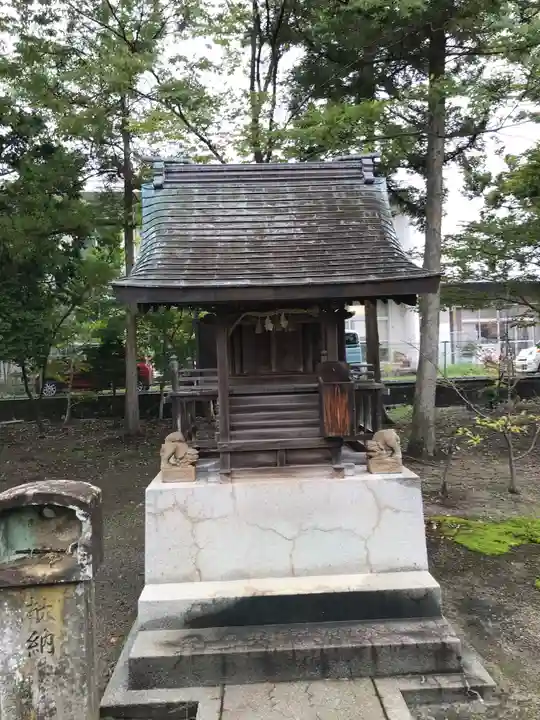 阿羅波比神社の末社・摂社