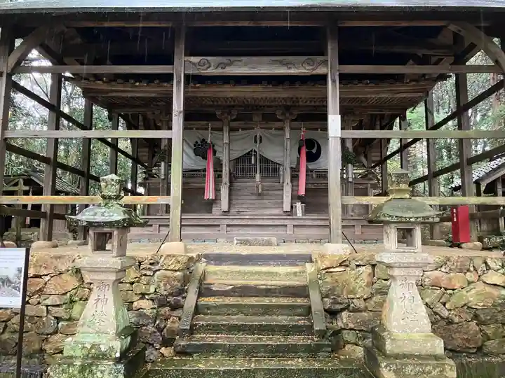 福地若王子神社の本殿・本堂