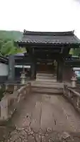 善証寺の山門・神門
