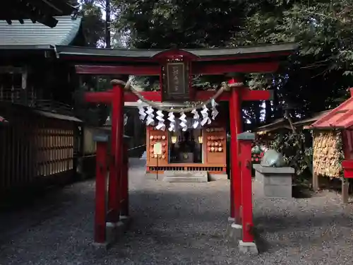 岩槻久伊豆神社の鳥居