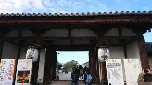 東寺（教王護国寺）の山門