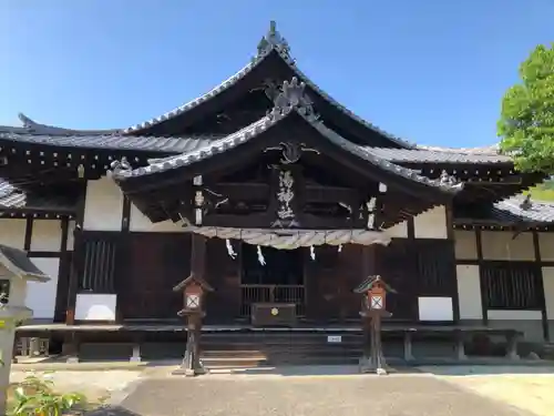 湯神社の本殿