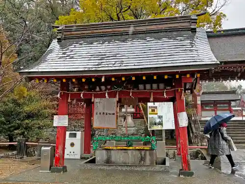 津島神社の手水舎
