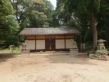 久保神社(久保町)の本殿・本堂