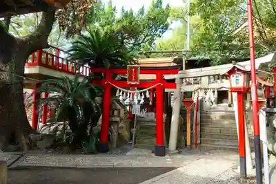 瓢箪山稲荷神社の鳥居
