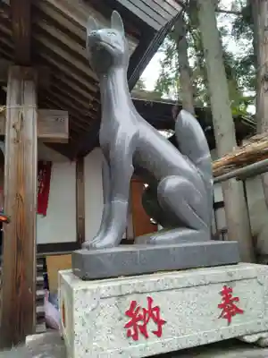 栗川稲荷神社(山形県)