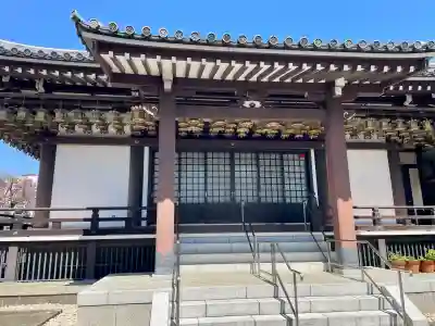 実相院の{uncategorized: "未分類", other: "その他", undefined: "問題あり", building: "その他建物", grave: "お墓", sacred_gate: "鳥居", guardian: "狛犬", statue: "像", buddha: "仏像", history: "歴史", nature: "自然", garden: "庭園", animal: "動物", pagoda: "塔", temizu: "手水舎", mountain_gate: "山門・神門", sanctuary: "本殿・本堂", subordinate: "末社・摂社", art: "芸術", scenery: "景色", jizo: "地蔵", ema: "絵馬", goshuin: "御朱印", omikuji: "おみくじ", items: "授与品その他", amulet: "お守り", goshuincho: "御朱印帳", eats: "食事", festival: "お祭り", votive_dance: "神楽", shichigosan: "七五三参", wedding: "結婚式", experience: "体験その他", initially: "初詣", around: "周辺", anti_infection: "感染症対策"}