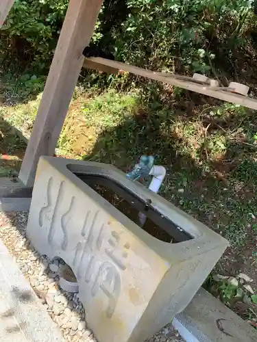 戸田柿本神社の手水舎
