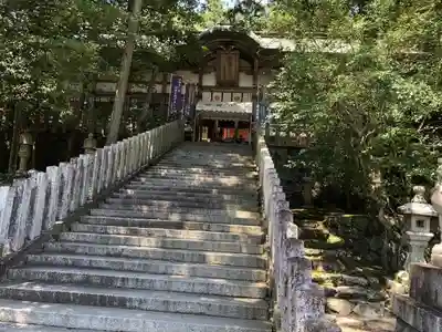 敢國神社のその他建物