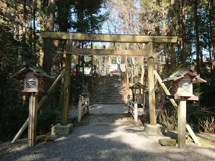 川添神社の鳥居