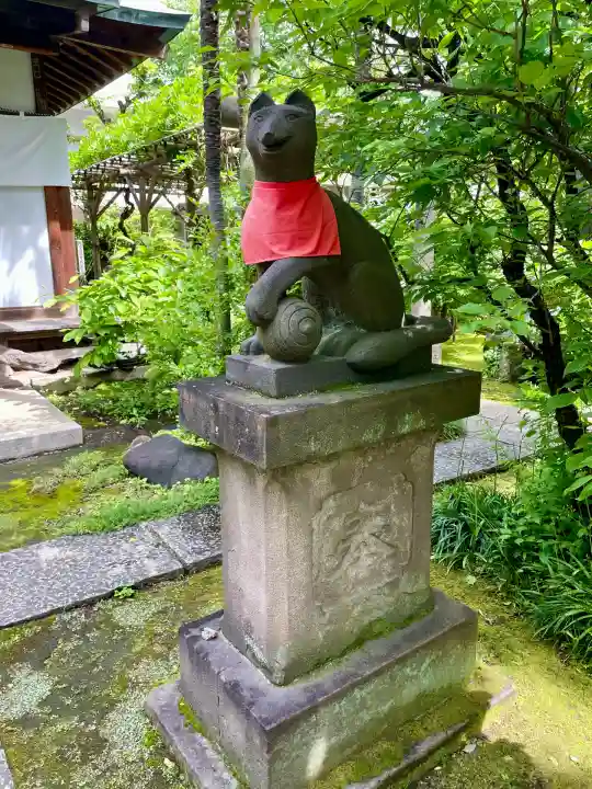 於岩稲荷田宮神社(東京都)
