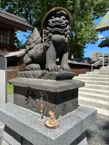 札幌諏訪神社の狛犬