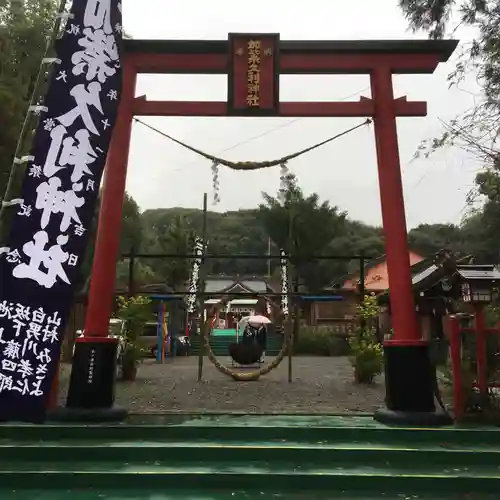 加紫久利神社の鳥居