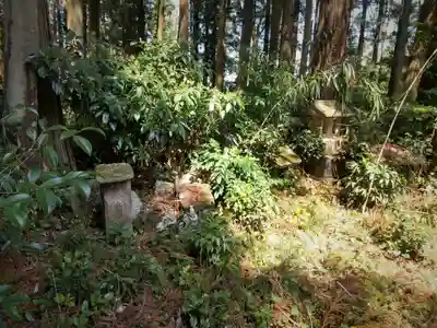 高岩神社の末社・摂社