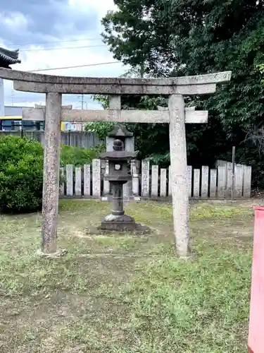 野中寺の末社