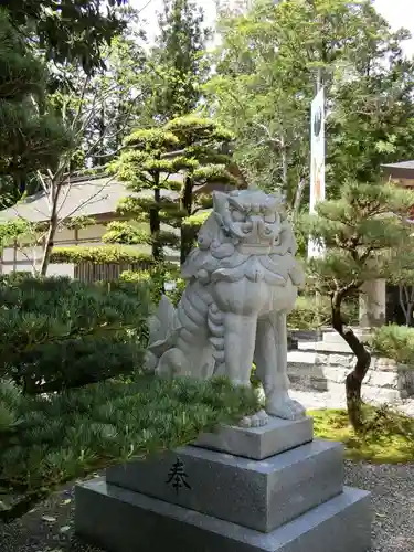 熊野本宮大社の狛犬