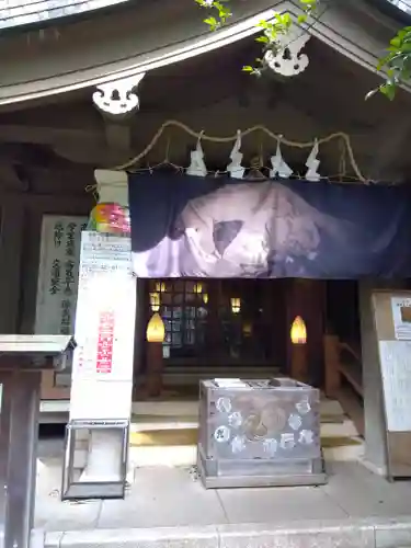 稲荷鬼王神社の本殿・本堂