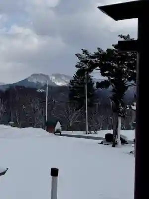 千軒神社の{uncategorized: "未分類", other: "その他", undefined: "問題あり", building: "その他建物", grave: "お墓", sacred_gate: "鳥居", guardian: "狛犬", statue: "像", buddha: "仏像", history: "歴史", nature: "自然", garden: "庭園", animal: "動物", pagoda: "塔", temizu: "手水舎", mountain_gate: "山門・神門", sanctuary: "本殿・本堂", subordinate: "末社・摂社", art: "芸術", scenery: "景色", jizo: "地蔵", ema: "絵馬", goshuin: "御朱印", omikuji: "おみくじ", items: "授与品その他", amulet: "お守り", goshuincho: "御朱印帳", eats: "食事", festival: "お祭り", votive_dance: "神楽", shichigosan: "七五三参", wedding: "結婚式", experience: "体験その他", initially: "初詣", around: "周辺", anti_infection: "感染症対策"}