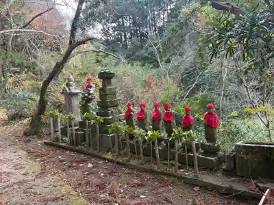 平等寺奥の院　月夜御水大師(徳島県)