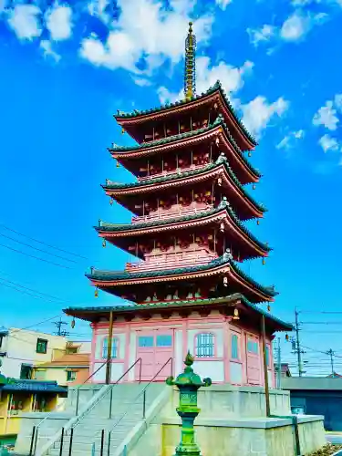 津観音の{uncategorized: "未分類", other: "その他", undefined: "問題あり", building: "その他建物", grave: "お墓", sacred_gate: "鳥居", guardian: "狛犬", statue: "像", buddha: "仏像", history: "歴史", nature: "自然", garden: "庭園", animal: "動物", pagoda: "塔", temizu: "手水舎", mountain_gate: "山門・神門", sanctuary: "本殿・本堂", subordinate: "末社・摂社", art: "芸術", scenery: "景色", jizo: "地蔵", ema: "絵馬", goshuin: "御朱印", omikuji: "おみくじ", items: "授与品その他", amulet: "お守り", goshuincho: "御朱印帳", eats: "食事", festival: "お祭り", votive_dance: "神楽", shichigosan: "七五三参", wedding: "結婚式", experience: "体験その他", initially: "初詣", around: "周辺", anti_infection: "感染症対策"}