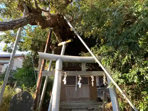 駒形神社の末社