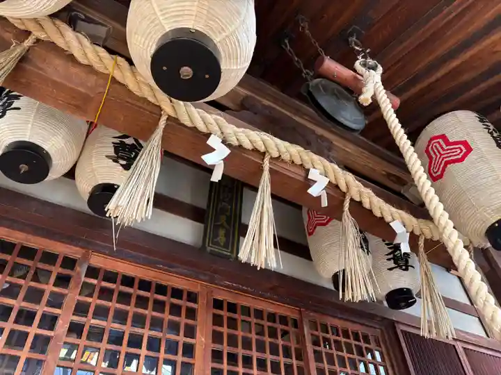 浪速寺の本殿・本堂