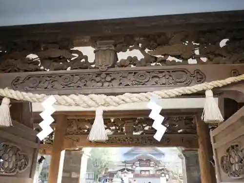 尾山神社の山門・神門