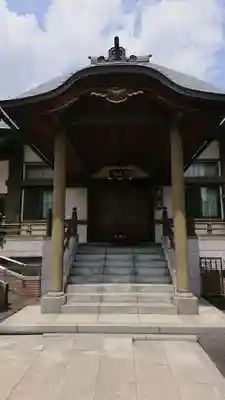 覚林寺の本殿・本堂