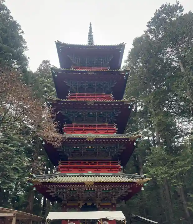 日光東照宮の{uncategorized: "未分類", other: "その他", undefined: "問題あり", building: "その他建物", grave: "お墓", sacred_gate: "鳥居", guardian: "狛犬", statue: "像", buddha: "仏像", history: "歴史", nature: "自然", garden: "庭園", animal: "動物", pagoda: "塔", temizu: "手水舎", mountain_gate: "山門・神門", sanctuary: "本殿・本堂", subordinate: "末社・摂社", art: "芸術", scenery: "景色", jizo: "地蔵", ema: "絵馬", goshuin: "御朱印", omikuji: "おみくじ", items: "授与品その他", amulet: "お守り", goshuincho: "御朱印帳", eats: "食事", festival: "お祭り", votive_dance: "神楽", shichigosan: "七五三参", wedding: "結婚式", experience: "体験その他", initially: "初詣", around: "周辺", anti_infection: "感染症対策"}