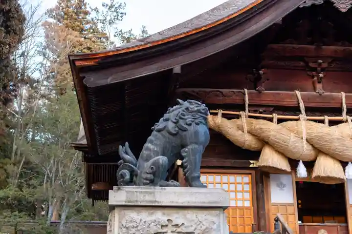 諏訪大社下社秋宮(長野県)