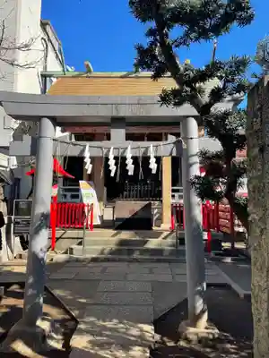 皆中稲荷神社の鳥居