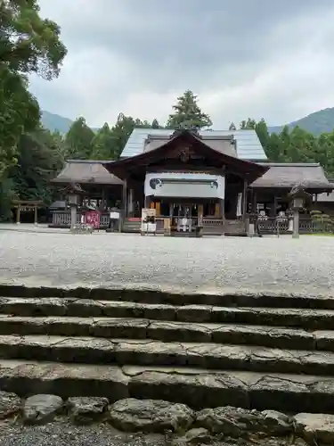 土佐神社の本殿・本堂